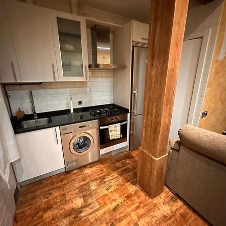マドリードCasa Centrica, En Barrio Bohemioアパートメント エクステリア 写真